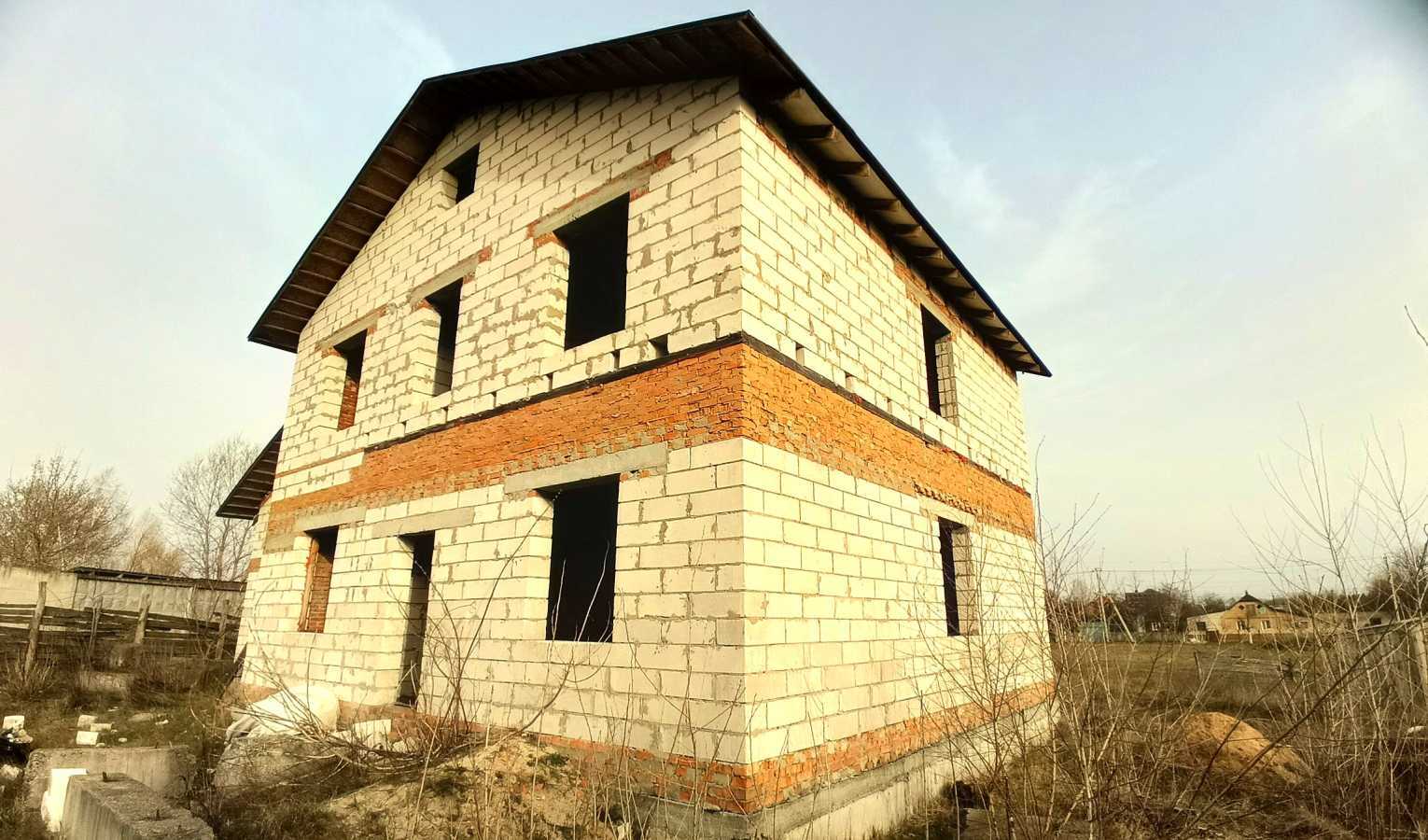 Продаж будинку 220 м², полевая