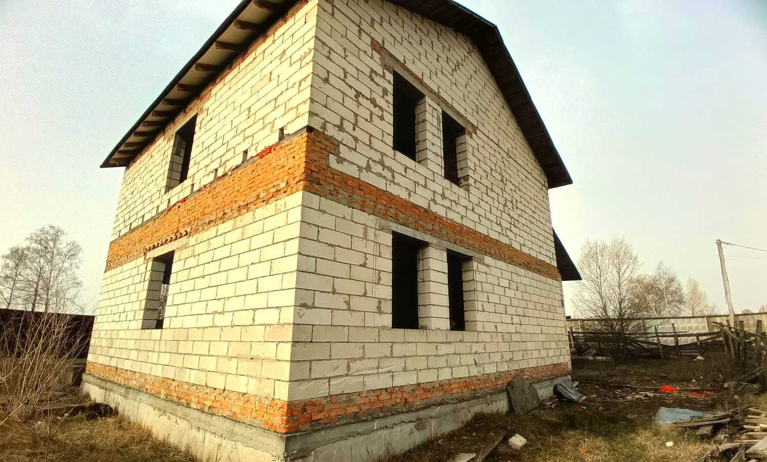 Продаж будинку 220 м², полевая