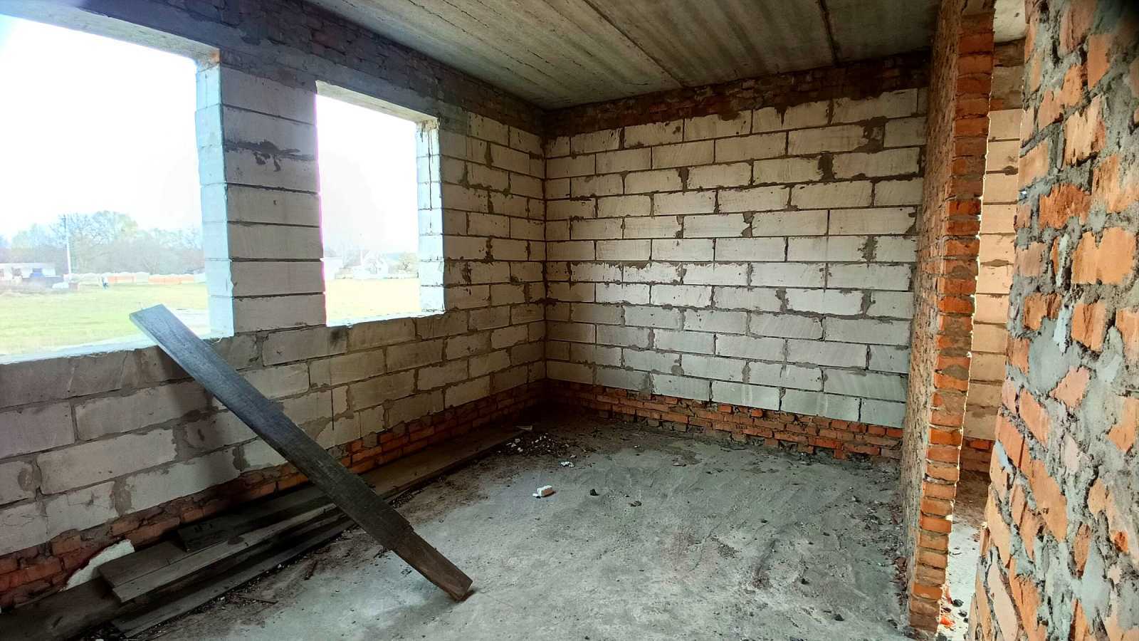 Продаж будинку 220 м², полевая