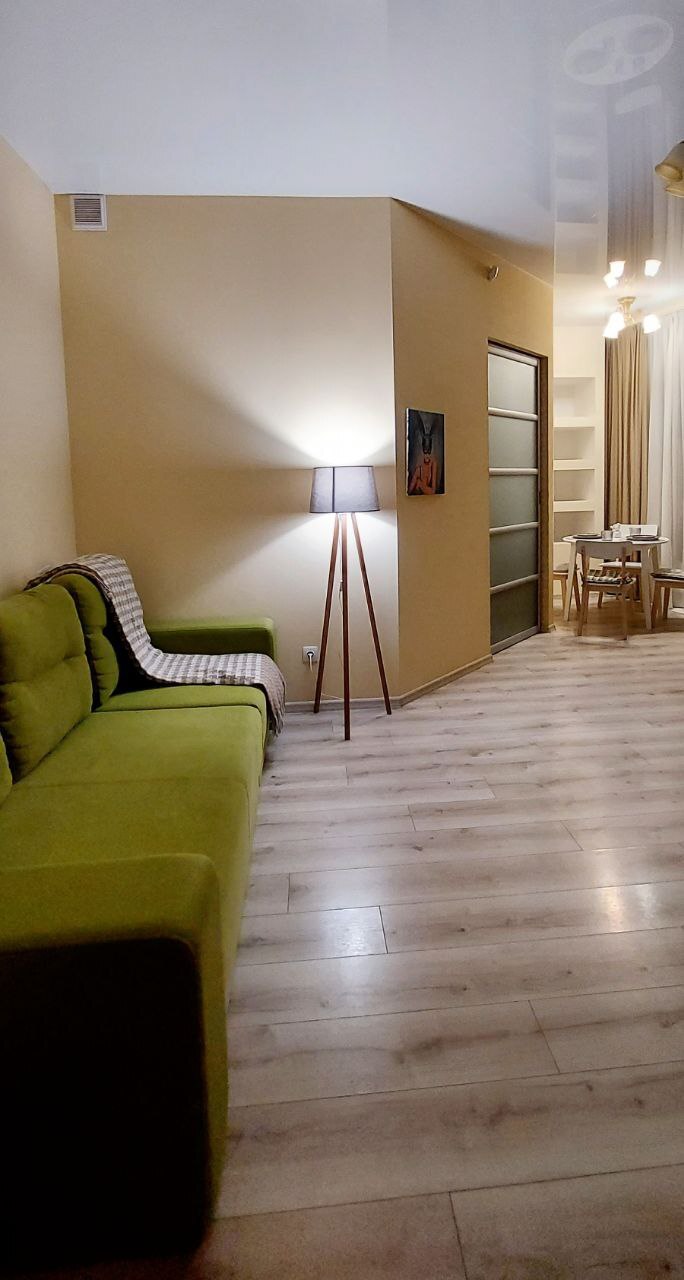 Аренда 2-комнатной квартиры 56 м², Симферопольская ул.