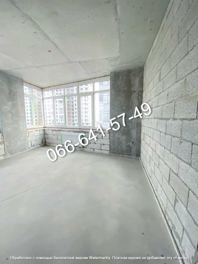 Продаж 3-кімнатної квартири 70 м², Чернігівська вул., 8В