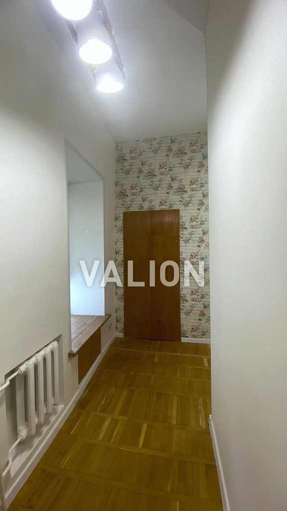 Продажа 3-комнатной квартиры 78 м², Михайловский пер., 17