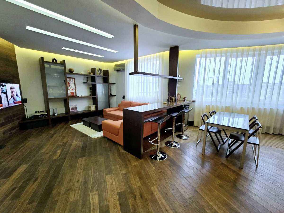 Оренда 2-кімнатної квартири 77 м², Павла Нирнберга вул., 10