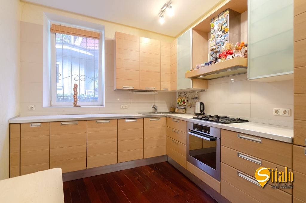 Аренда дома 416 м², Петра Дорошенко ул.