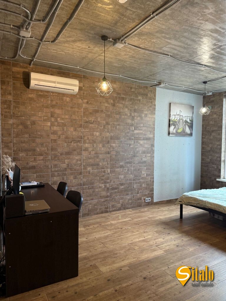 Продаж 1-кімнатної квартири 42 м², Каховська вул., 60