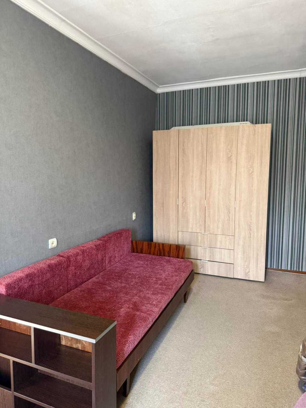 Продаж 2-кімнатної квартири 47 м², Корсунська вул., 33