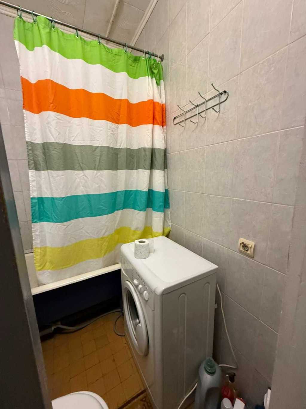 Продаж 2-кімнатної квартири 47 м², Корсунська вул., 33