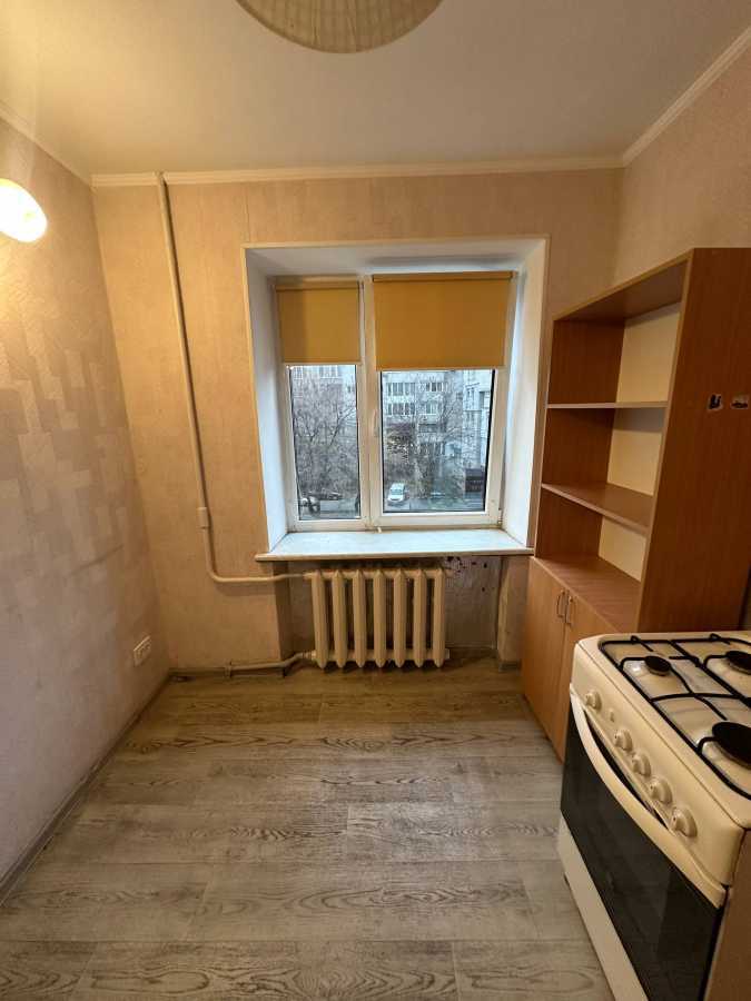 Продаж 3-кімнатної квартири 64 м², Старокозацька вул., 41/43