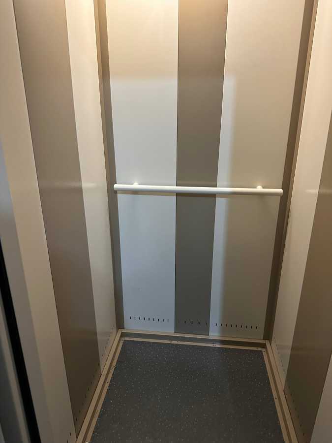 Продаж 3-кімнатної квартири 64 м², Старокозацька вул., 41/43