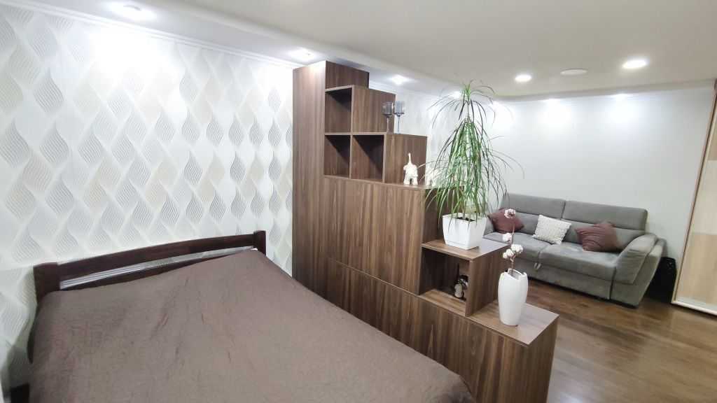 Продаж 2-кімнатної квартири 47 м², Василя Сухомлинського вул.