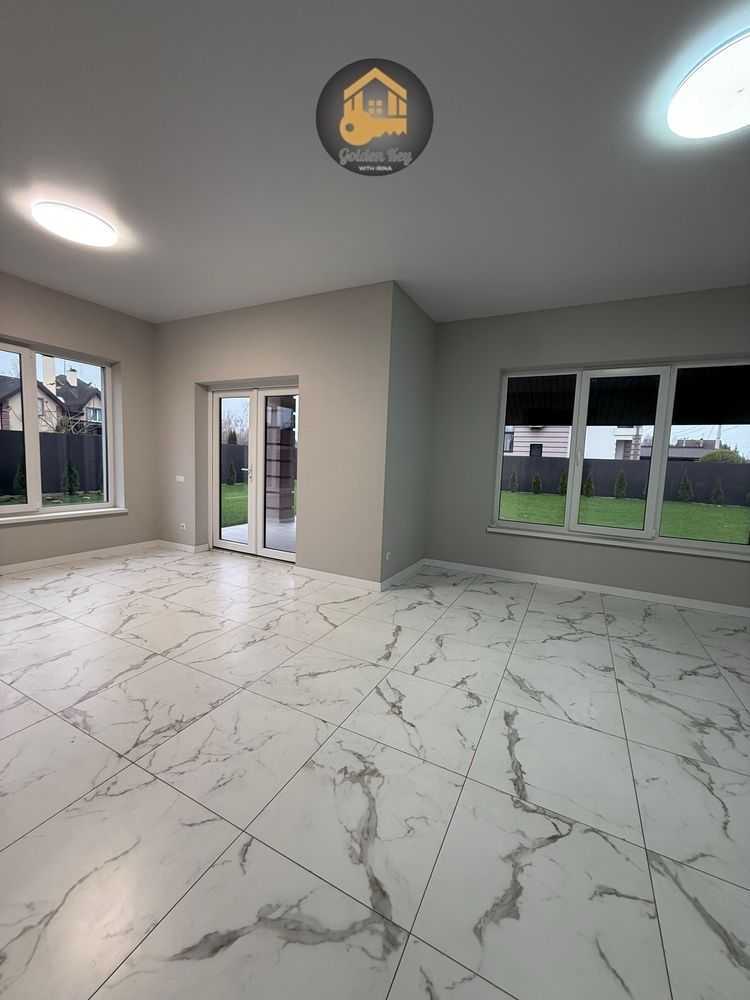 Продажа 4-комнатной квартиры 200 м², Вишнева, 35