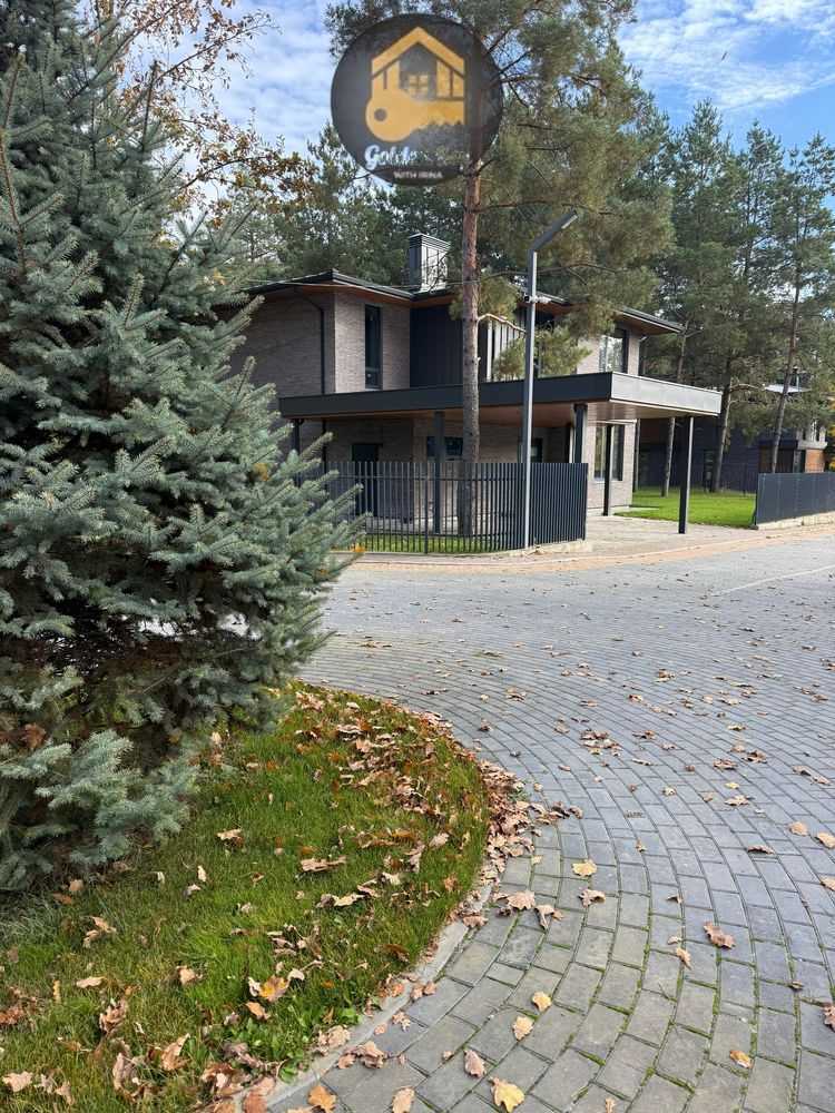 Продажа коттеджа 185 м², Лісова