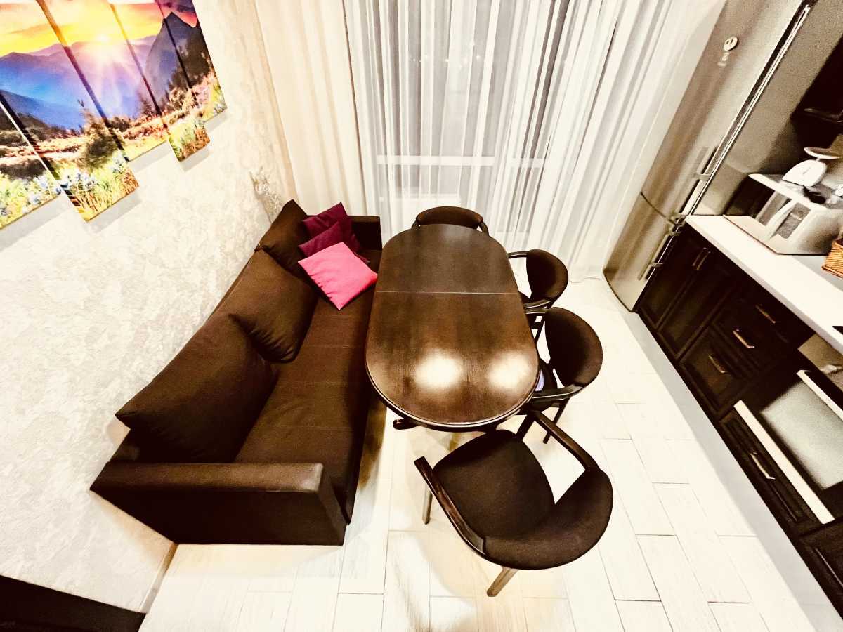 Оренда 2-кімнатної квартири 40 м², Святошинська вул., 27Г