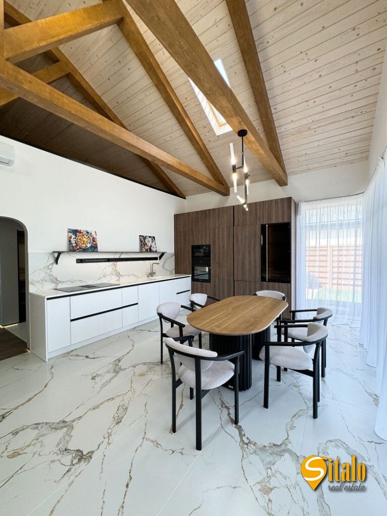 Продажа дома 152 м², 1-я Озерная ул.