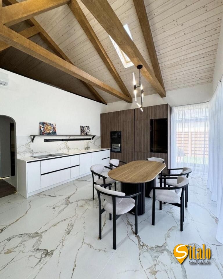 Продажа дома 152 м², 1-я Озерная ул.