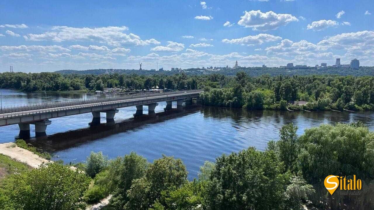 Продажа 2-комнатной квартиры 69 м², Никольско-Слободская ул., 3А