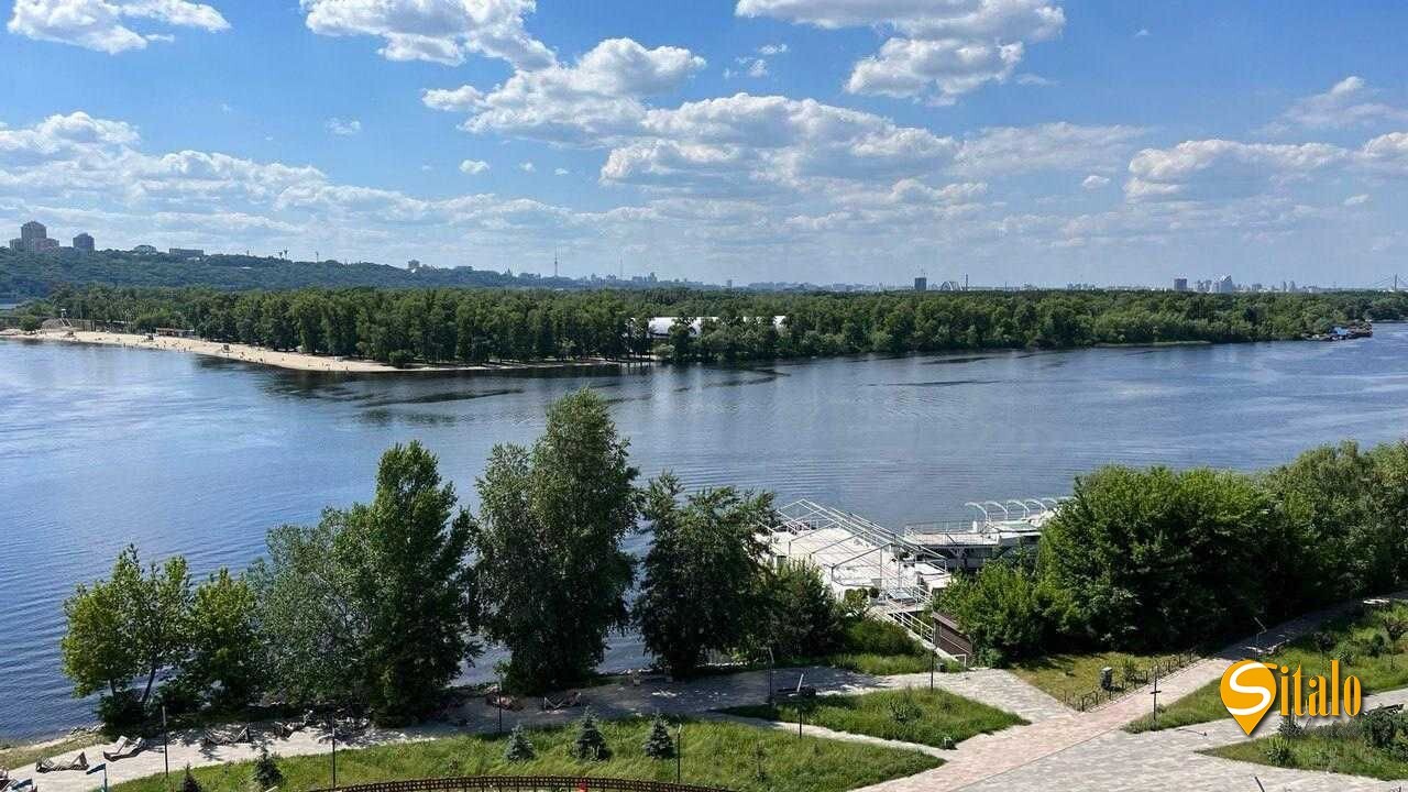 Продажа 2-комнатной квартиры 69 м², Никольско-Слободская ул., 3А