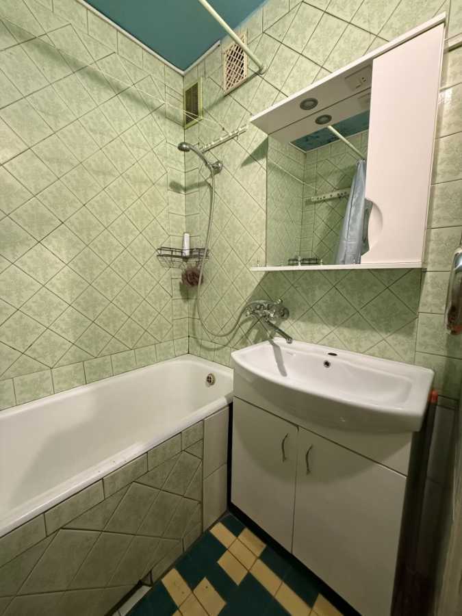 Продажа 2-комнатной квартиры 51.7 м², Героев Днепра ул., 19