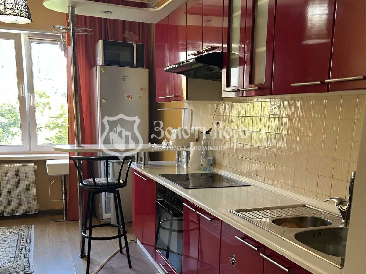 Продаж 1-кімнатної квартири 47 м², Бакинська вул., 37Г