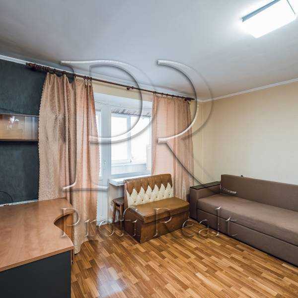 Продаж 1-кімнатної квартири 34 м², Володимирська вул., 2