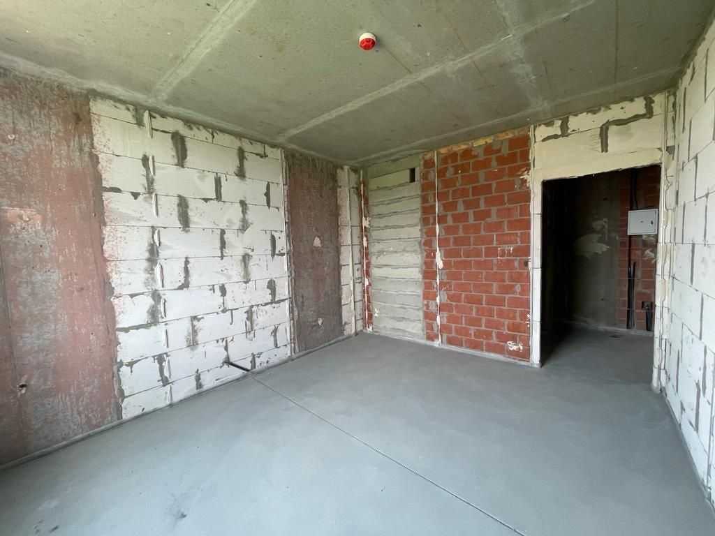 Продажа 1-комнатной квартиры 41 м², Метрологическая ул., 107