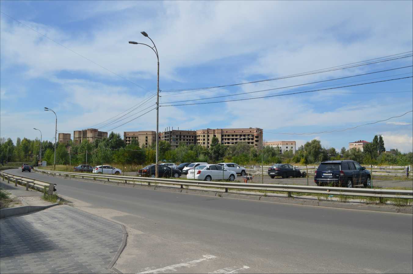 Продаж ділянки під індивідуальне житлове будівництво 88 соток, Мілославська вул.