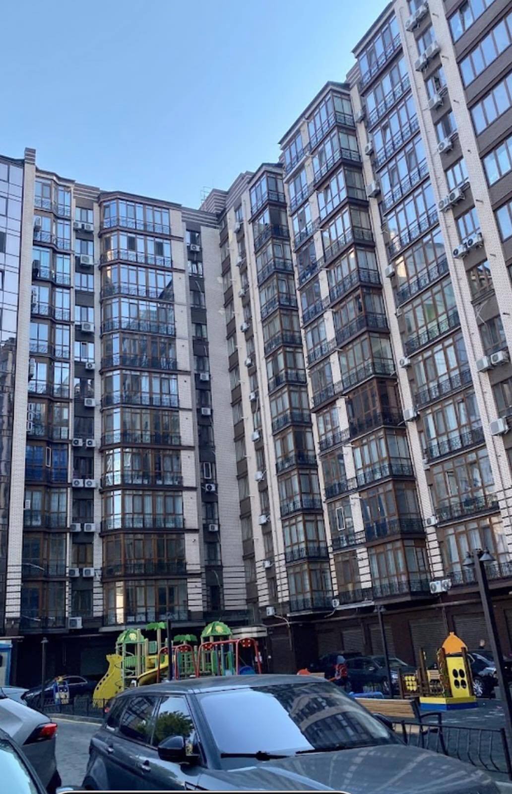 Продаж 1-кімнатної квартири 44 м², Володимира Антоновича вул.