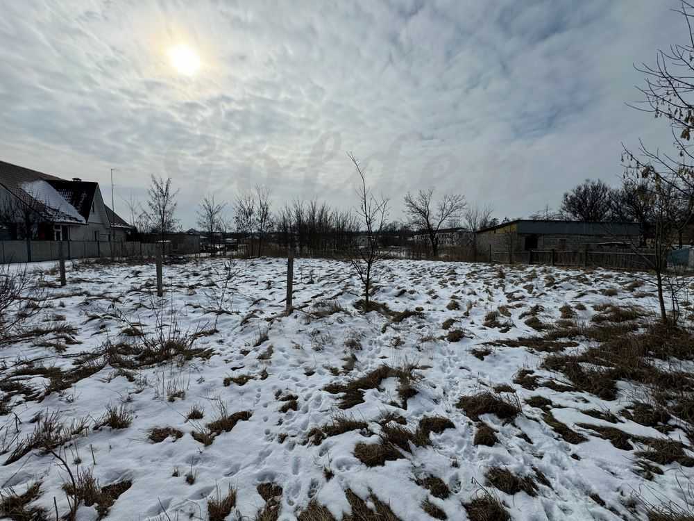 Продаж ділянки під індивідуальне житлове будівництво 20 соток, Іванків