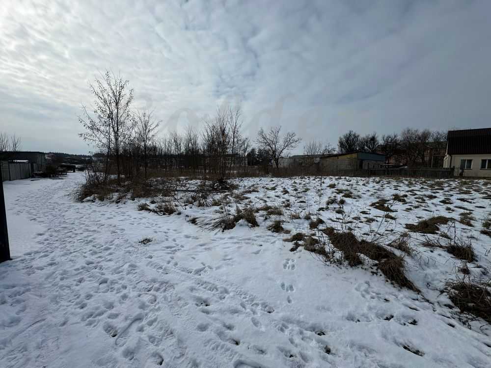 Продаж ділянки під індивідуальне житлове будівництво 20 соток, Іванків