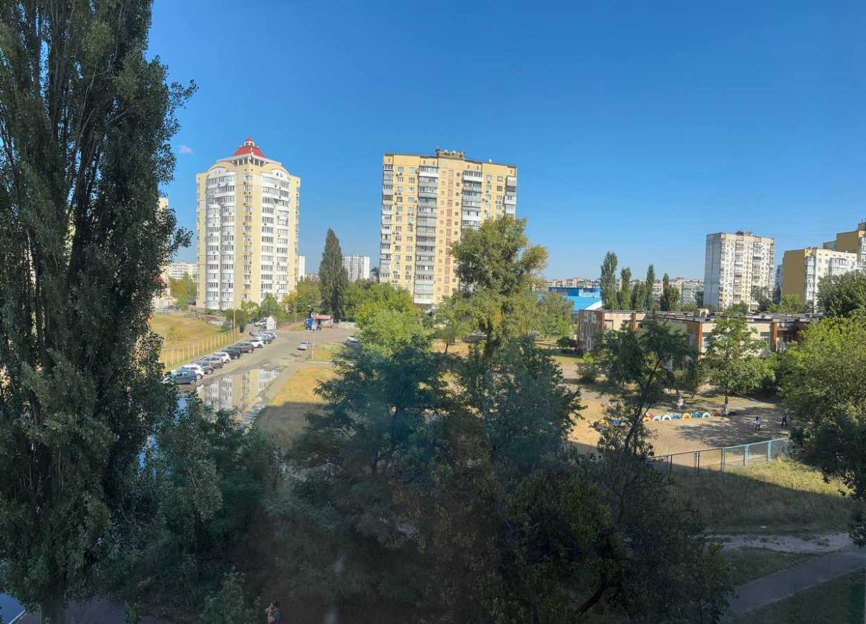 Аренда 3-комнатной квартиры 76 м², Героев Сталинграда просп., 39Б