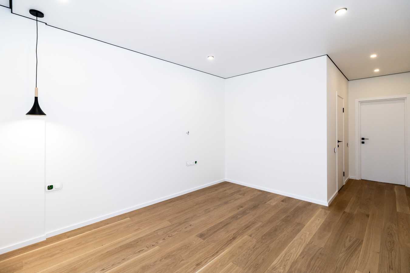 Продаж 2-кімнатної квартири 68 м², Тадея Рильського бул., 4