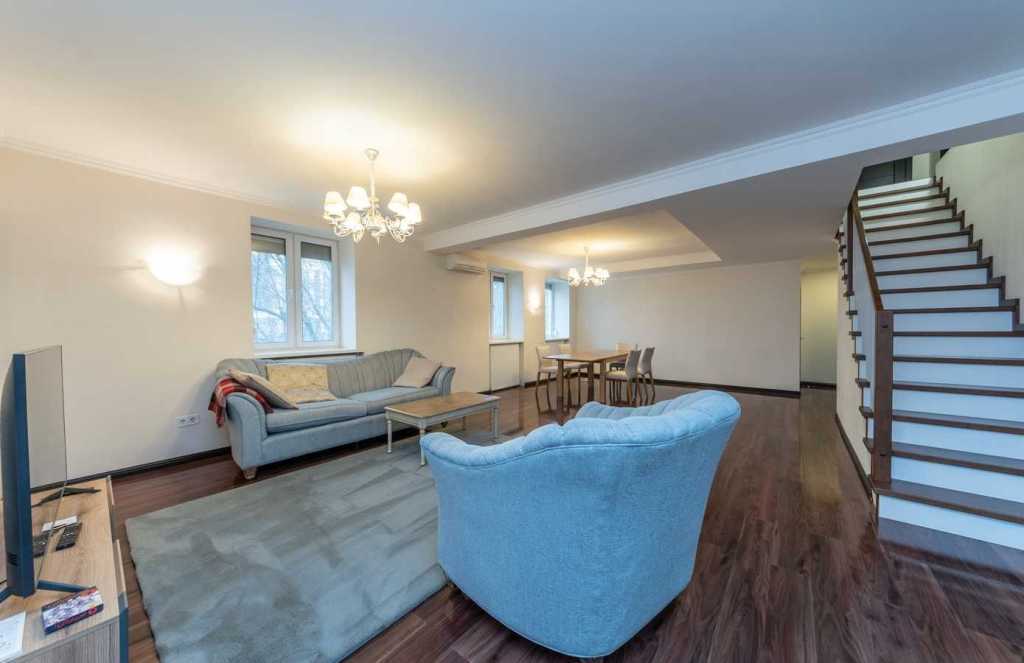 Оренда 5-кімнатної квартири 230 м², Ярославів Вал вул., 11