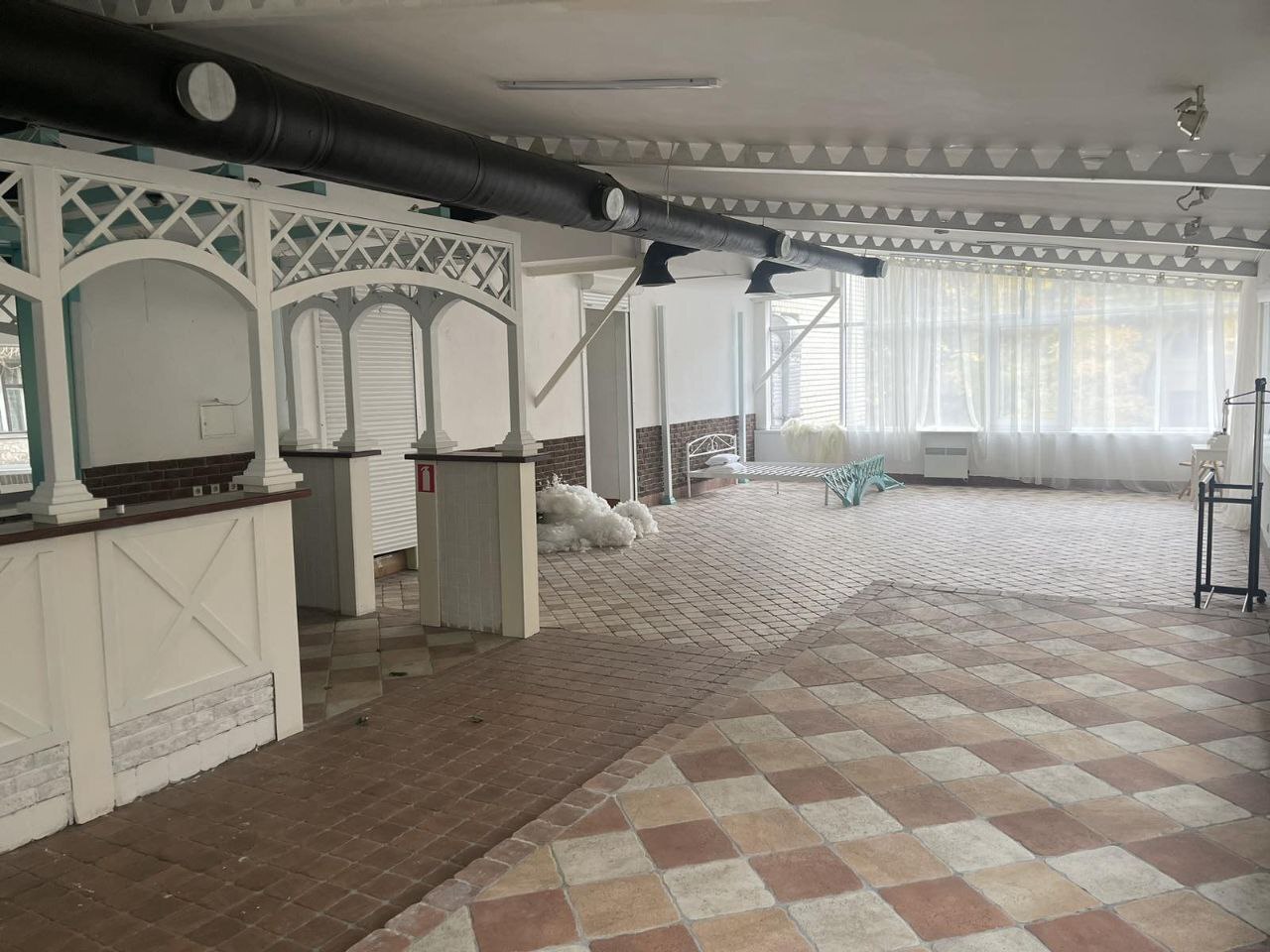 Продаж приміщення вільного призначення 681 м², Гагаріна просп.