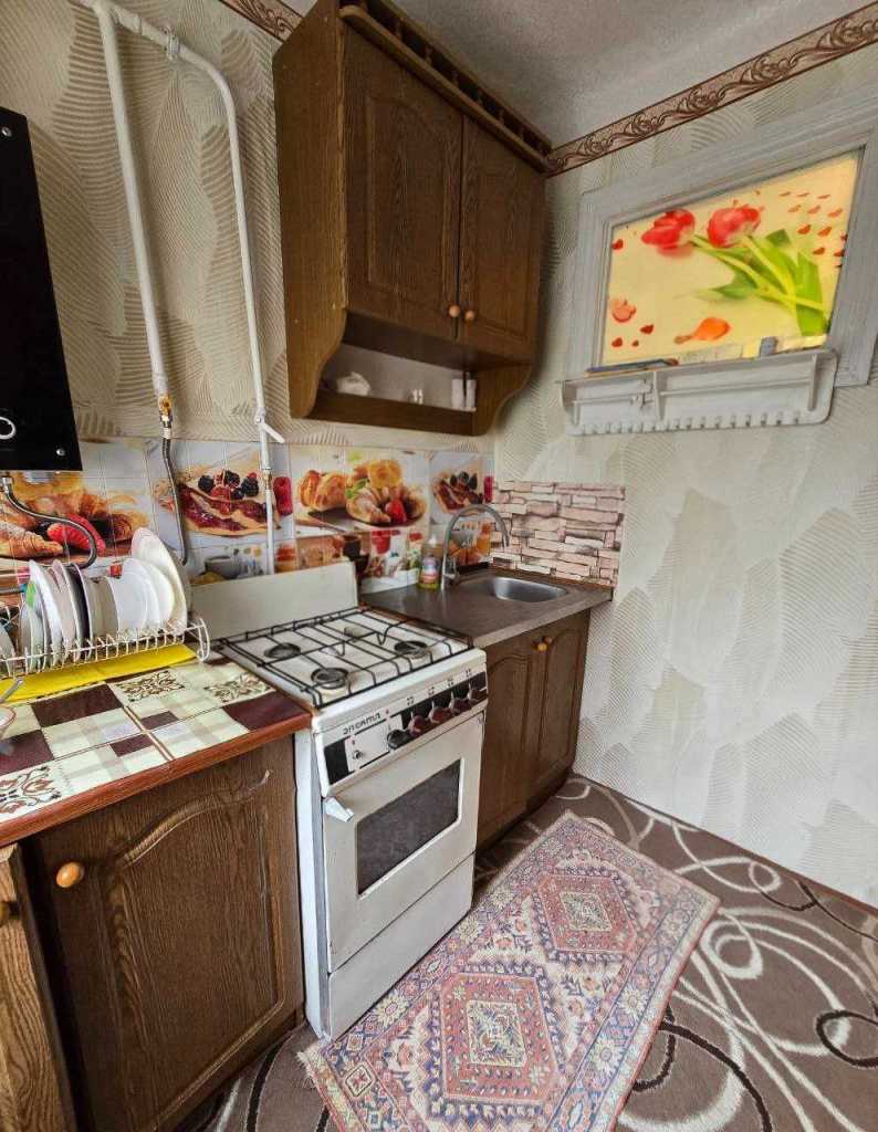 Продаж 2-кімнатної квартири 41 м², Січневого Прориву вул.