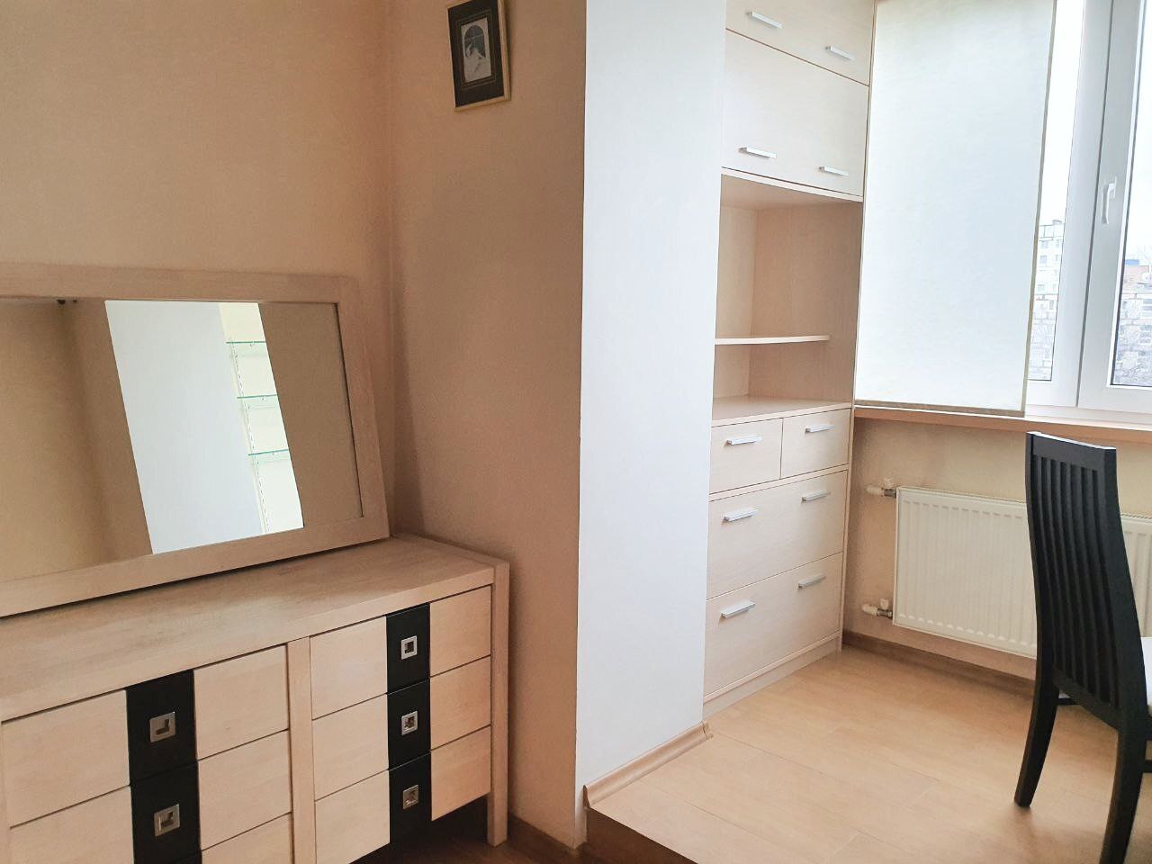 Оренда 3-кімнатної квартири 71 м², Телевізійна вул.