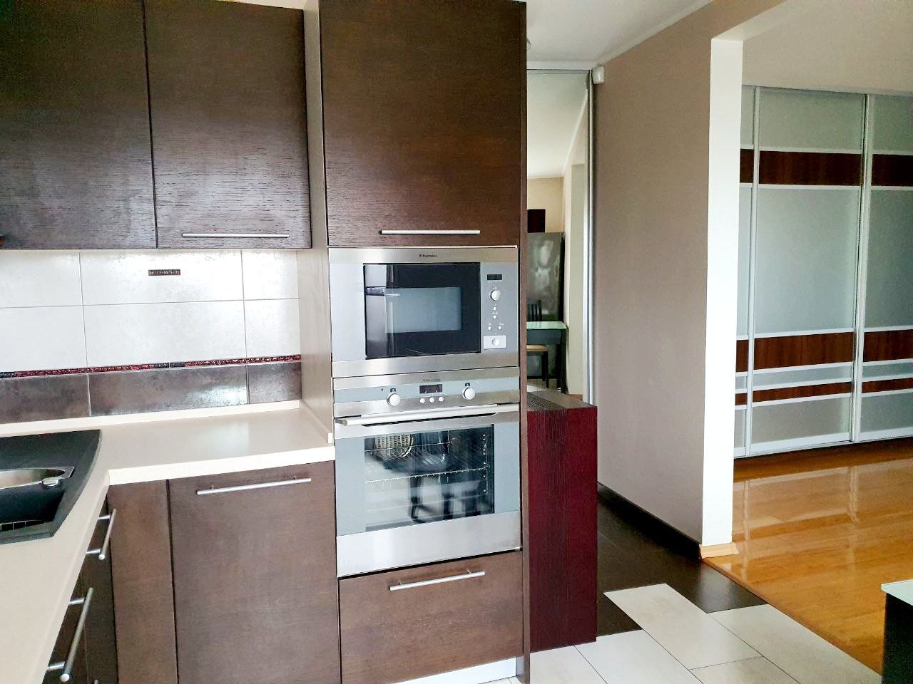 Оренда 3-кімнатної квартири 71 м², Телевізійна вул.