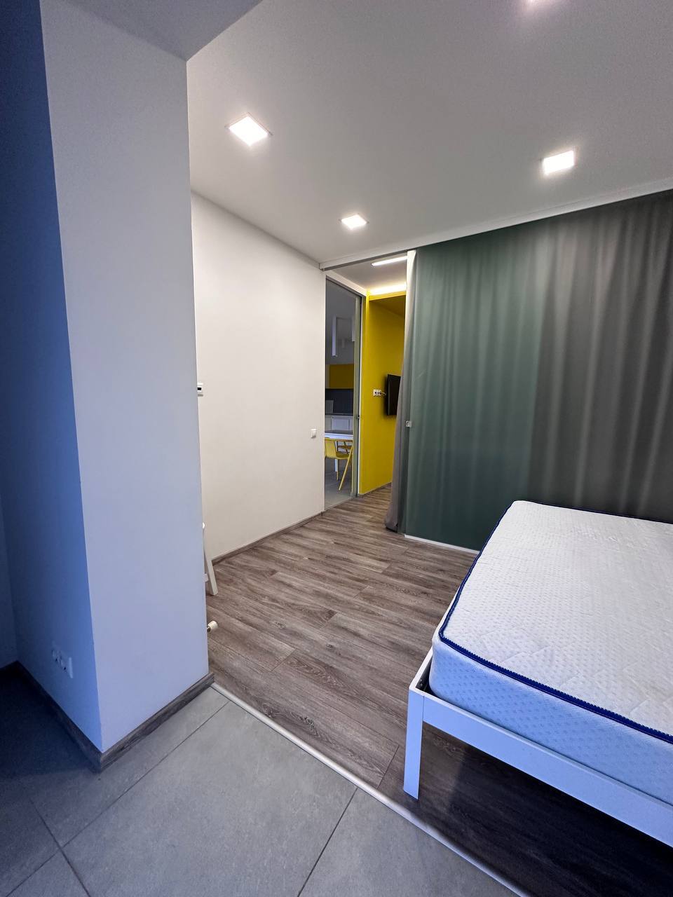 Оренда 2-кімнатної квартири 60 м², Набережна Перемоги вул.