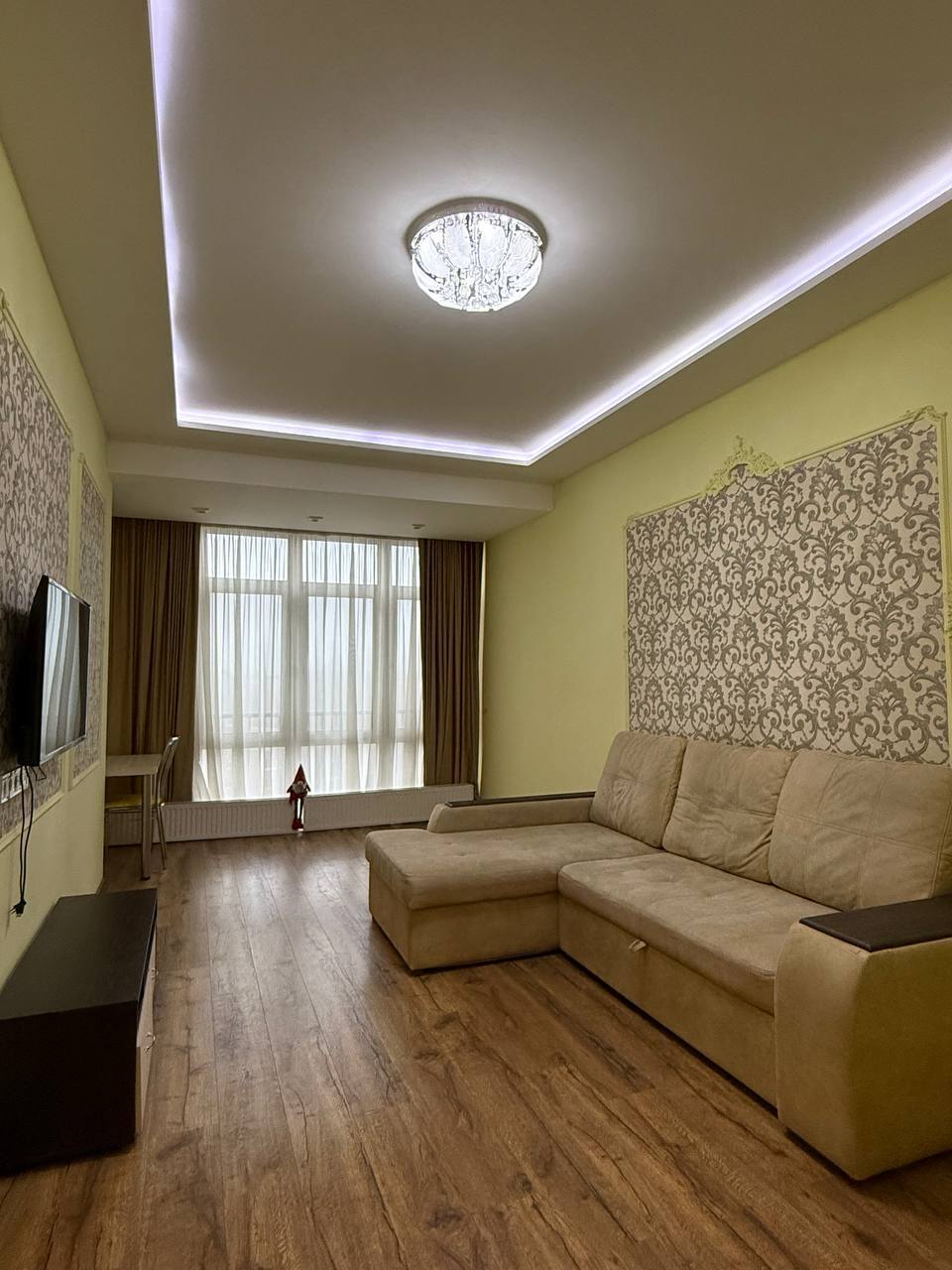 Оренда 2-кімнатної квартири 48 м², Євпаторійська вул.