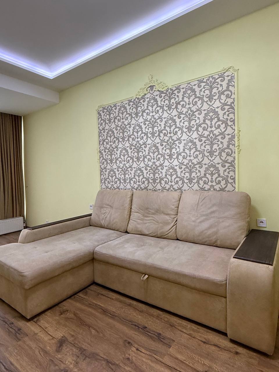 Оренда 2-кімнатної квартири 48 м², Євпаторійська вул.