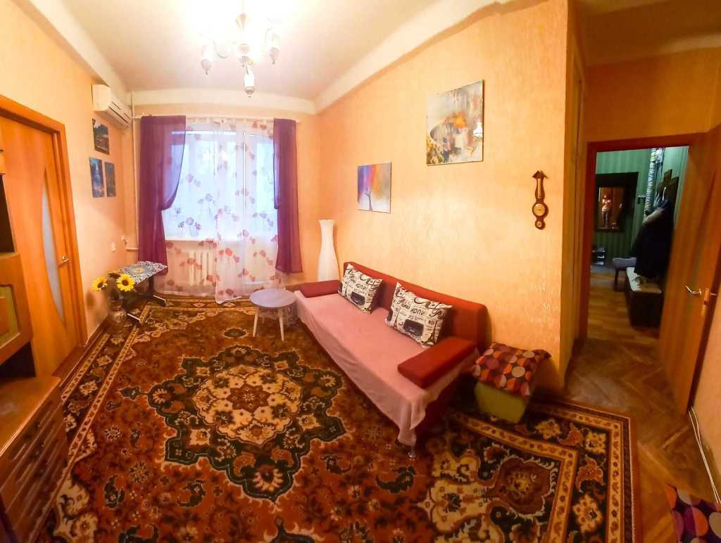 Оренда 2-кімнатної квартири 48 м², Волинська вул., 8