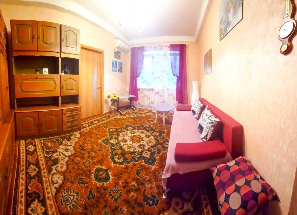 Оренда 2-кімнатної квартири 48 м², Волинська вул., 8