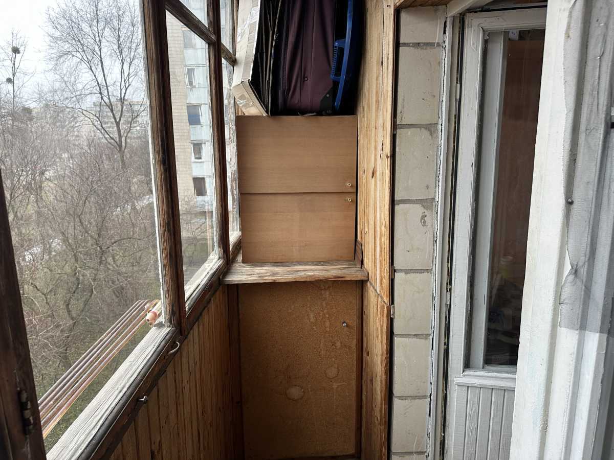 Оренда 1-кімнатної квартири 30 м², Симиренка вул., 18А