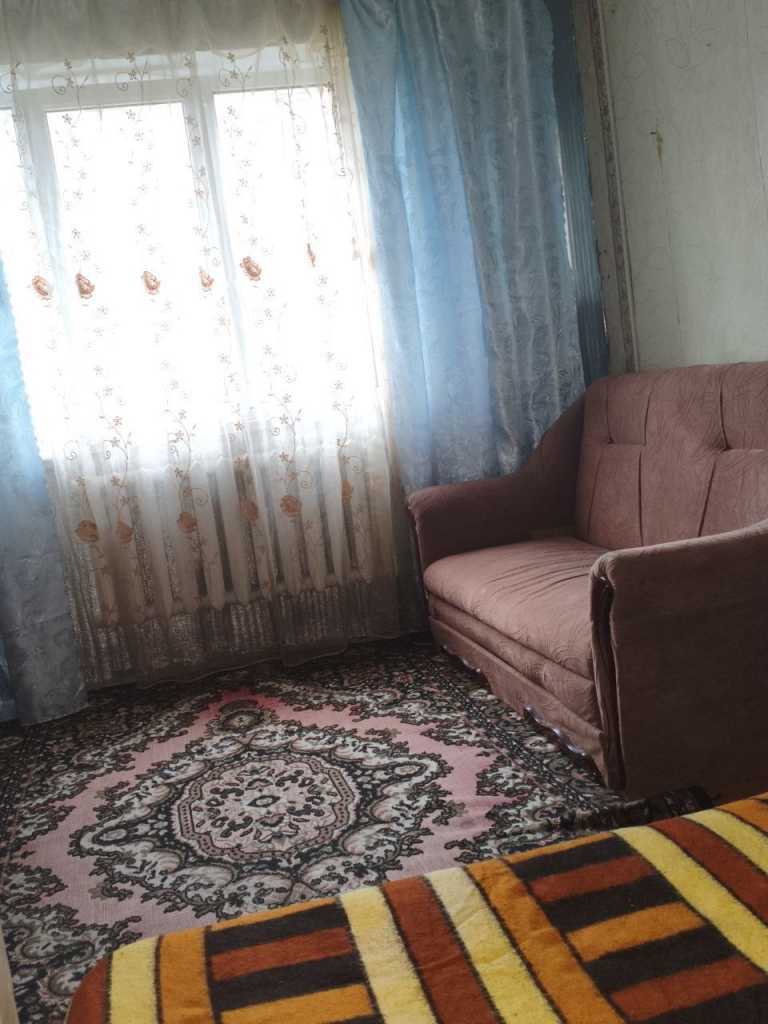 Оренда 1-кімнатної квартири 21 м², Зодчих вул.