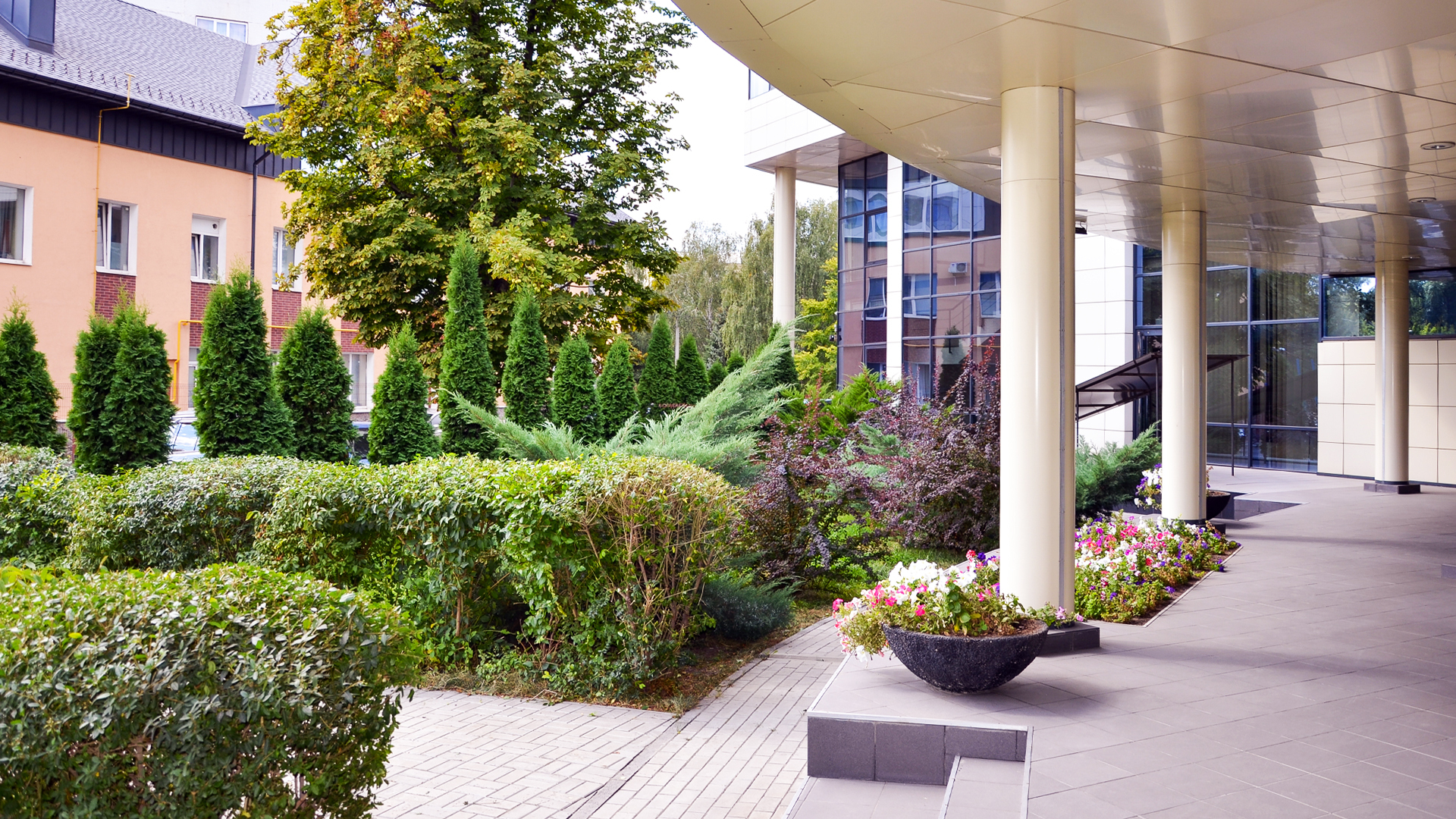 Аренда офиса 9000 м², Героев Харькова просп., 179Б