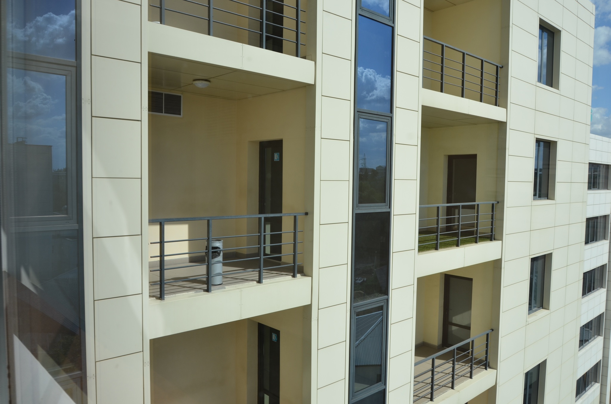 Аренда офиса 9000 м², Героев Харькова просп., 179Б