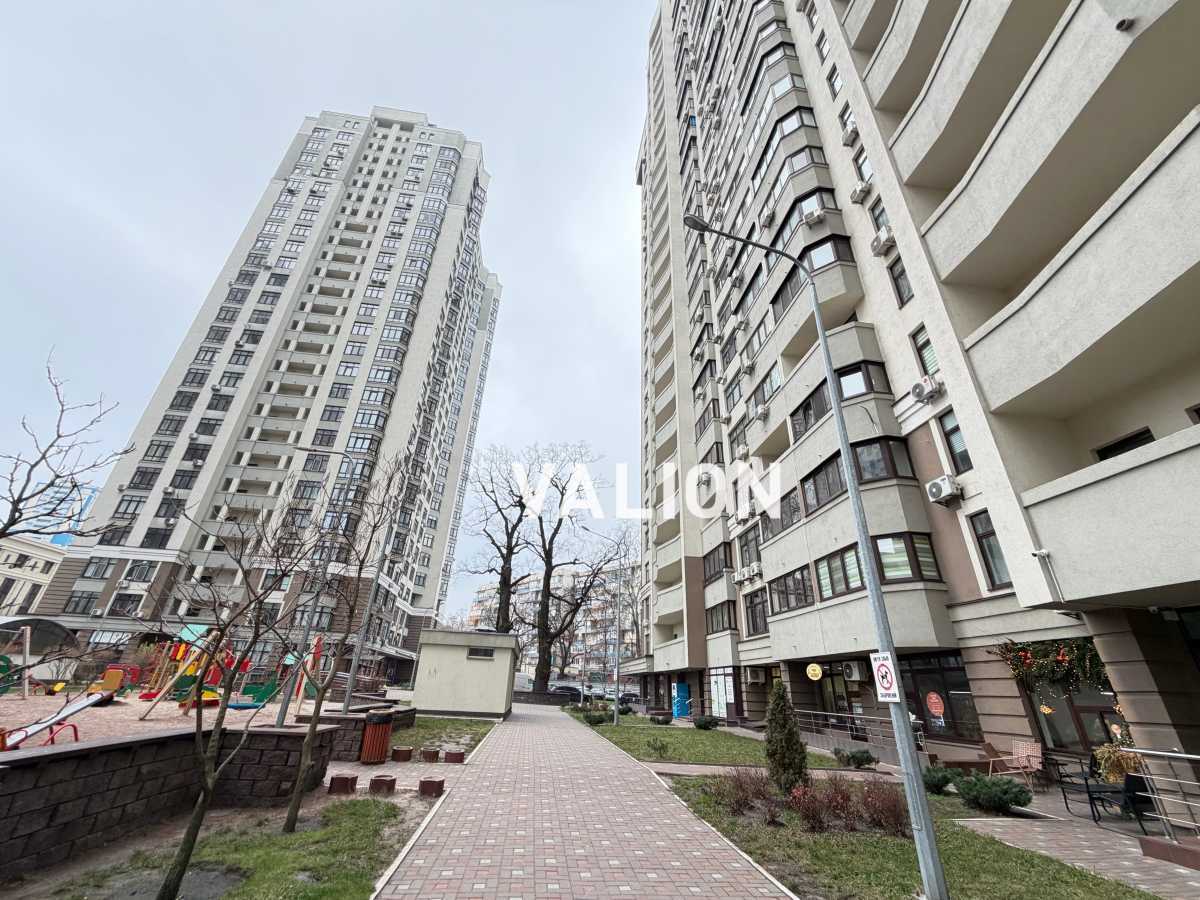Продажа 2-комнатной квартиры 75 м², Танковая, 4г