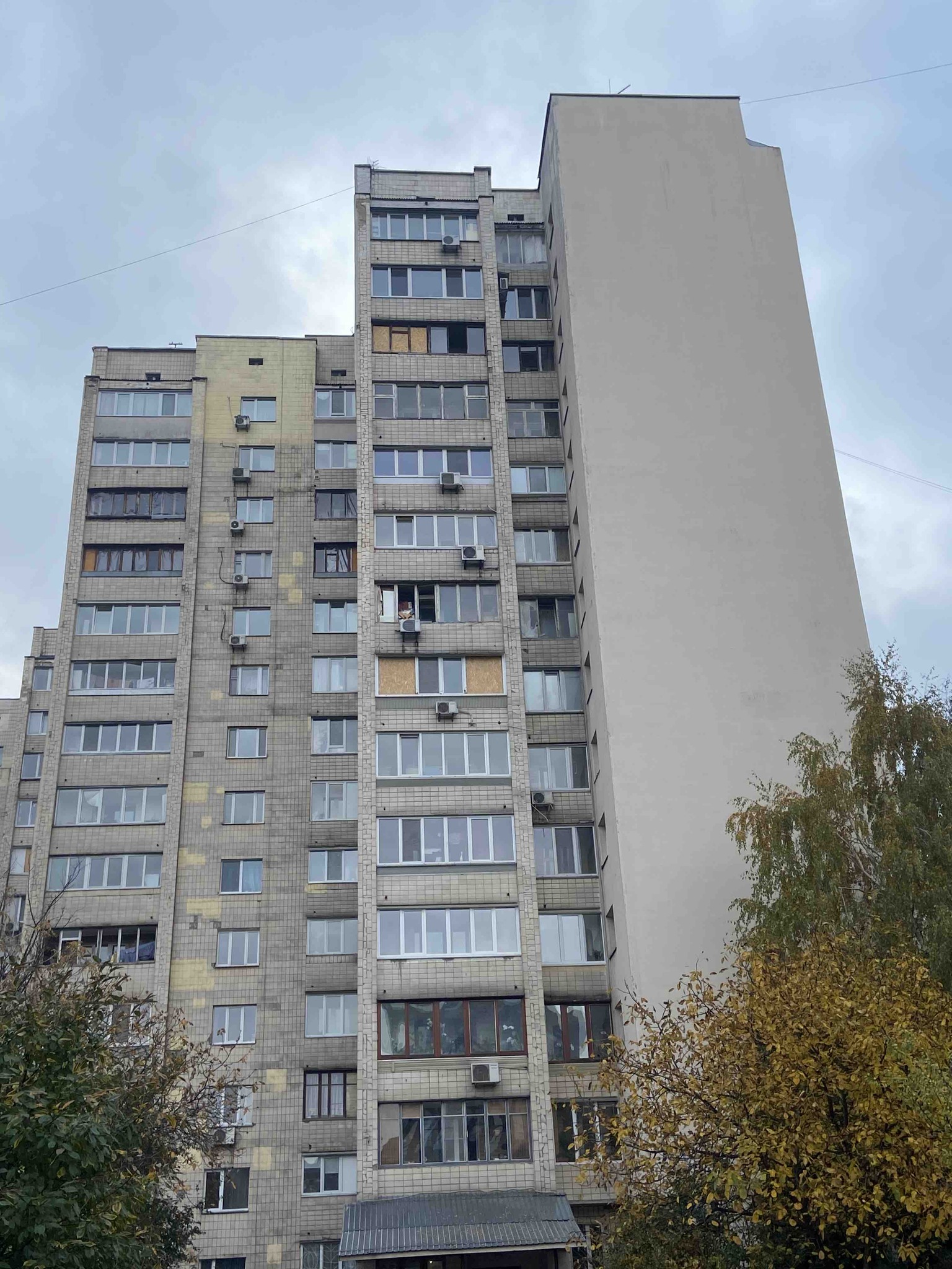 Продажа 3-комнатной квартиры 68.4 м², Петра Радченко ул.