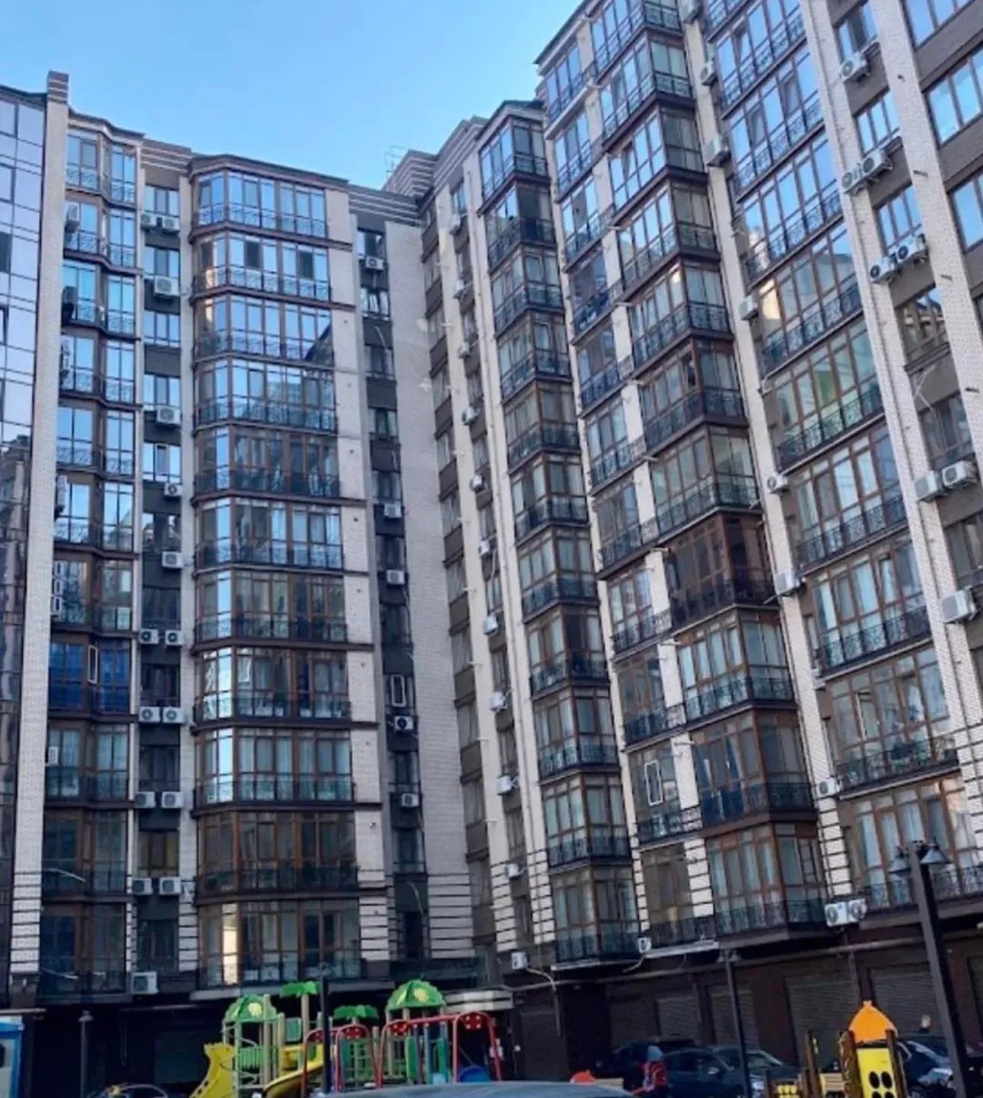 Продаж 1-кімнатної квартири 44 м², Володимира Антоновича вул.