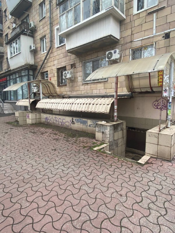 Продажа другого торгового помещения 242 м², Победы ул., 87