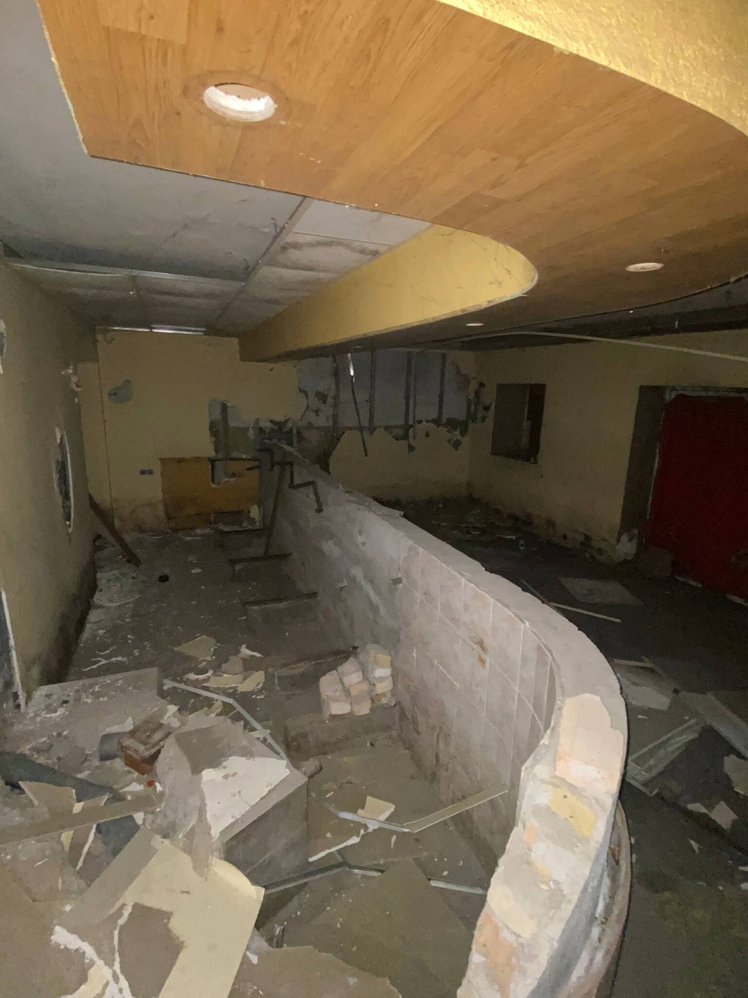 Продажа другого торгового помещения 242 м², Победы ул., 87